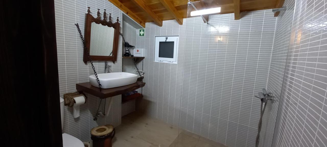 Casa Da Bisa - Santa Maria - Acores Santa Bárbara Exteriör bild